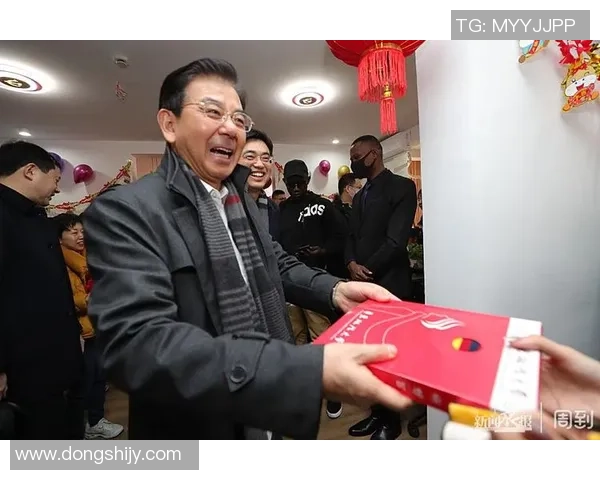 姚明携手明星共庆新春贺岁视频传递温暖与祝福