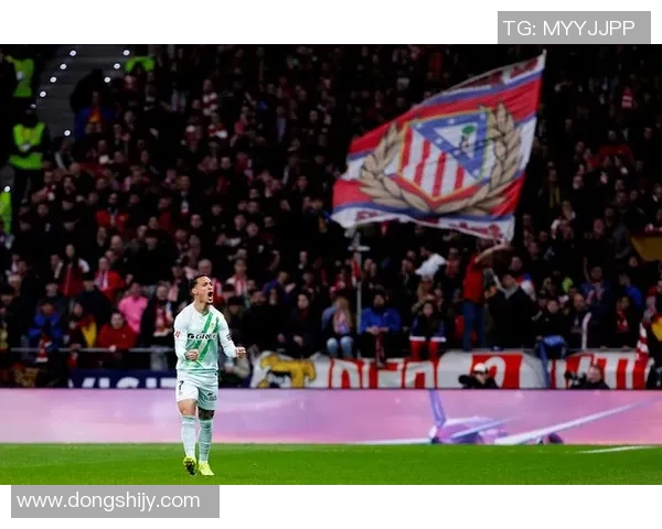 国王杯精彩对决曼联4-0战胜里昂补时进球点燃全场激情