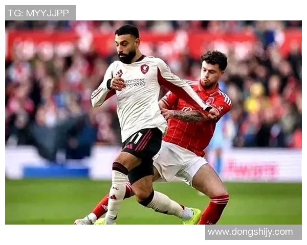 英超激战:AC米兰与多特蒙德互交白卷引发全场热议 英超激战:AC米兰与多特蒙德互交白卷引发全场热议